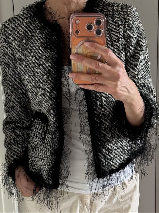 жіночий блейзер Zara