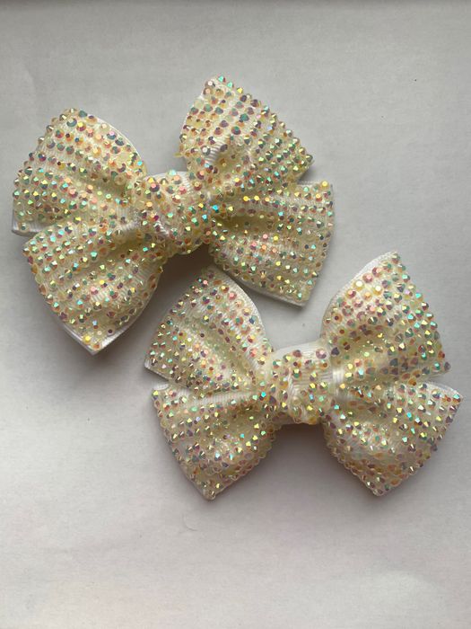 прикраси заколки-банти для волосся