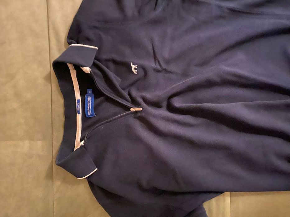Polos e Thirts de marca