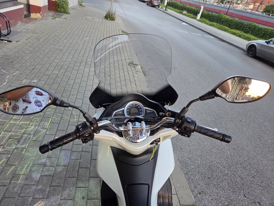 Super Honda PCX125
