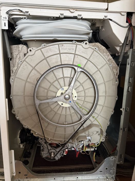 Стиральная машина Whirlpool 6 кг, вертикальная, под ремонт