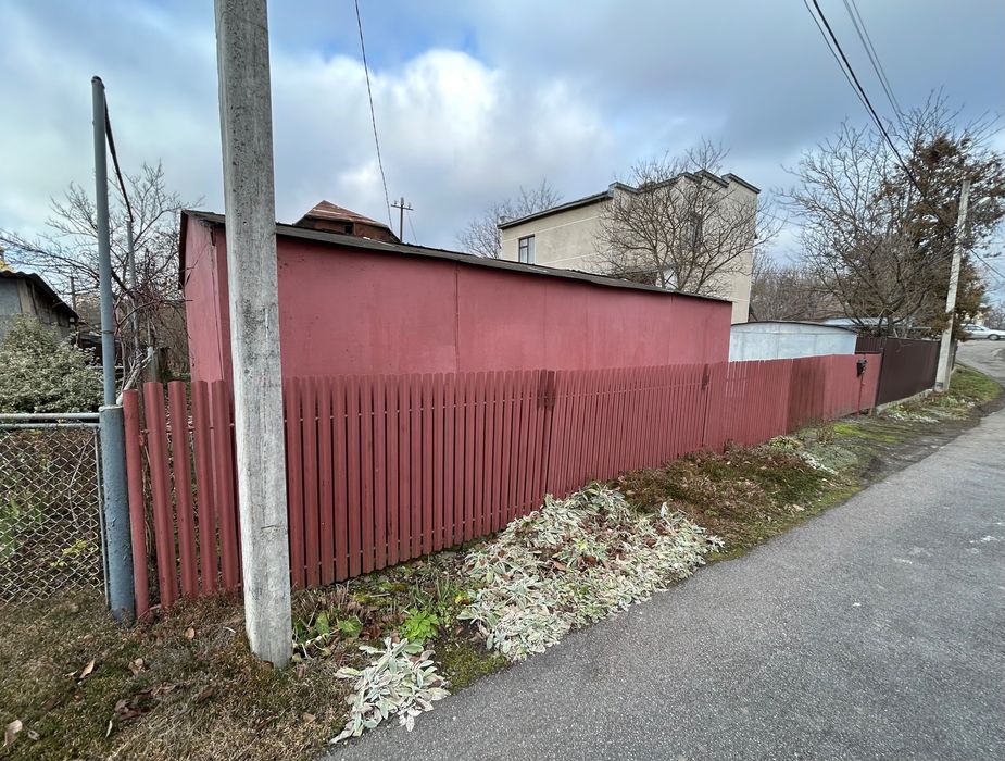 Продається! Ділянка в центрі Тисмениці по вулиці Шевченка!