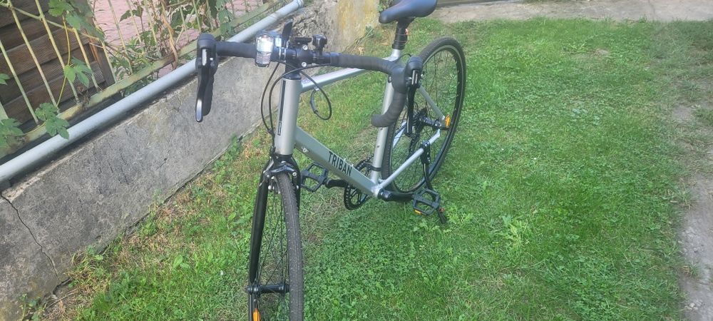 Rower szosowy TRIBAN