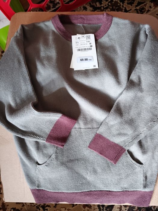 Nowy sweterek chlopiecy Zara