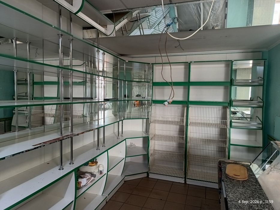 Торгові вітрини.