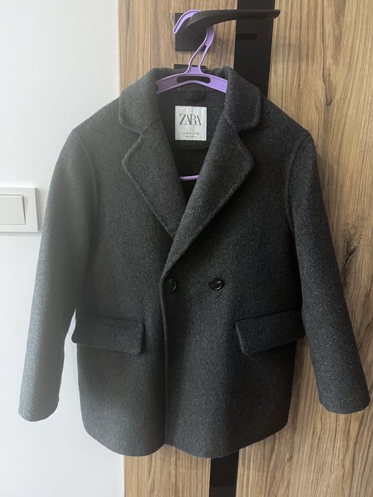 Шерстяне пальто для дівчинки