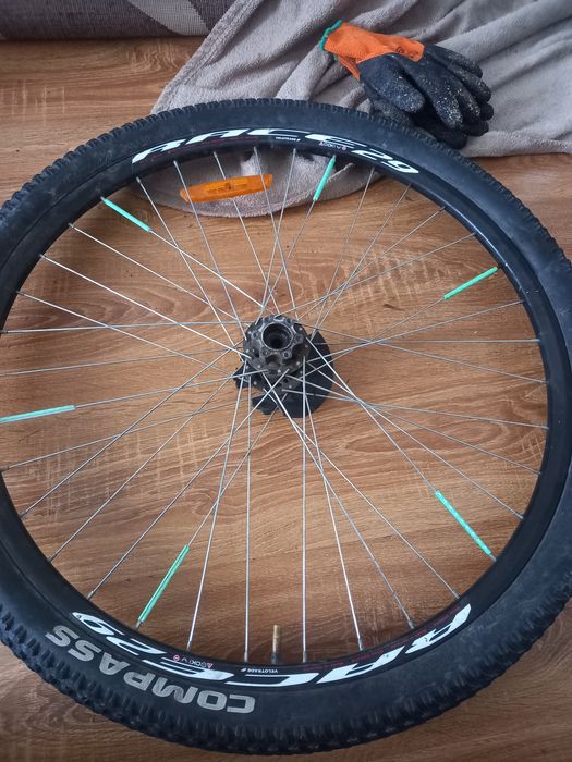 Продам колесо до велосипеда