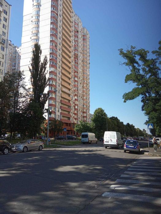 Посуточно. 1-комн., 40м2. Минский массив.