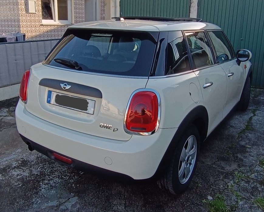 Mini 4 portas diesel