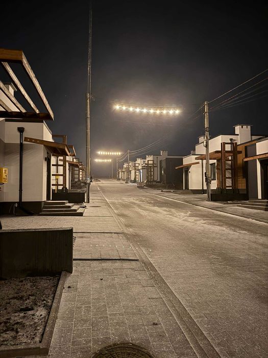 Продам одноповерховий котедж з міськими комунікаціями!!!