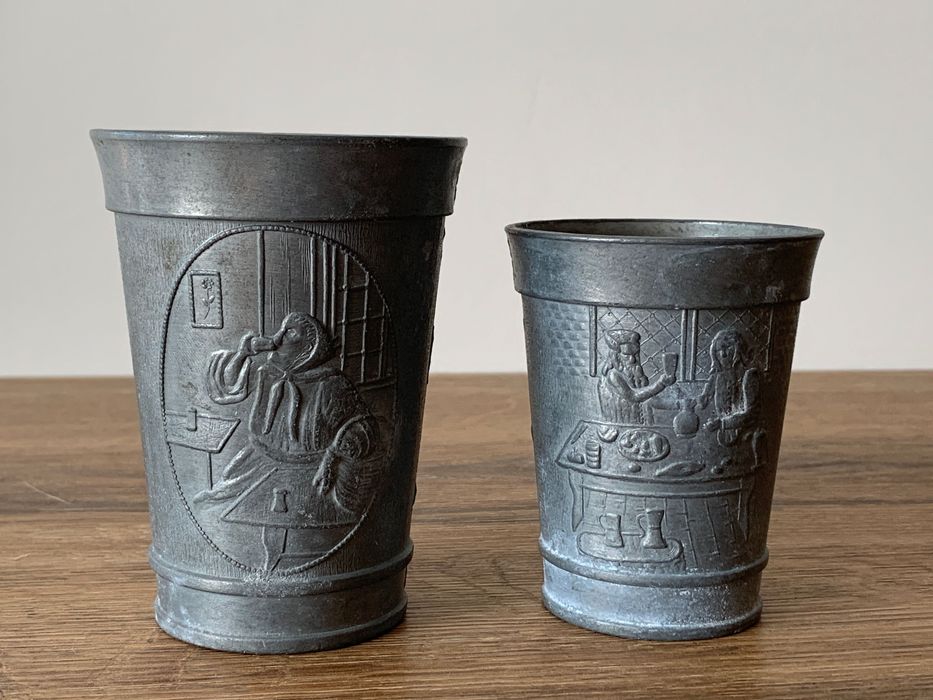 Stare cynowe pucharki - zestaw dwa