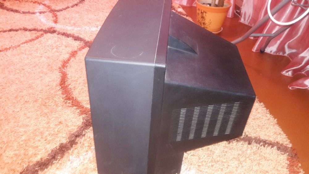 Телевизор Panasonic Colour TX-21JT1P/B