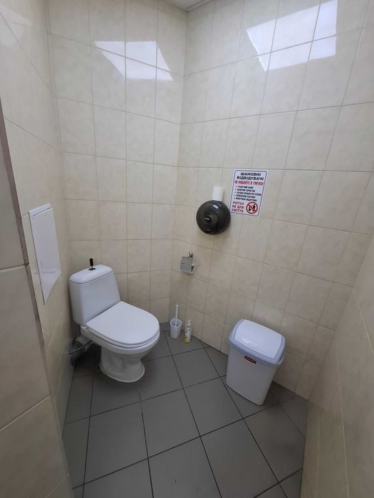 Оренда приміщення по вул. О. Дашковича, центр міста — 350 грн/м²