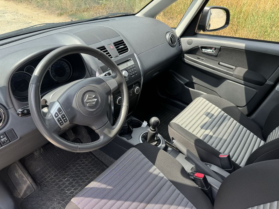 Suzuki Sx4 1.6 benzyna 97 tys km