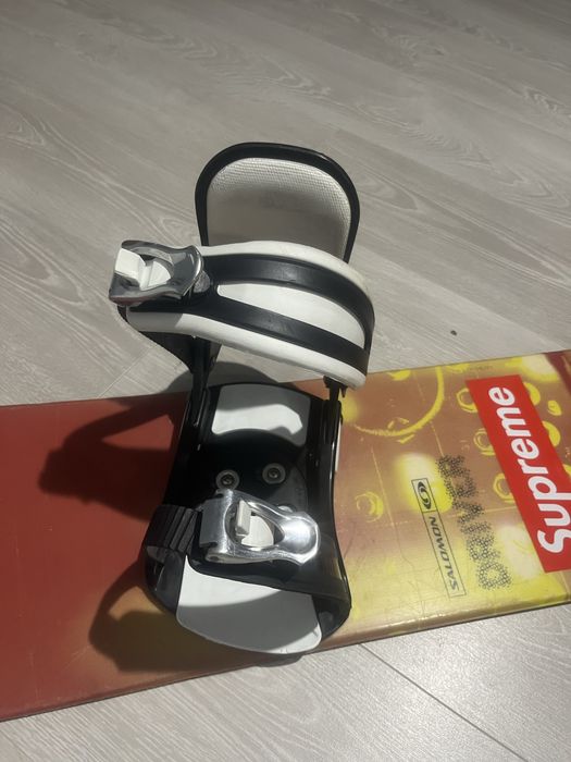 Deska snowboardowa firmy Salomon 145cm