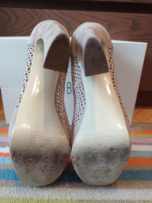 Buty skórzane beżowe