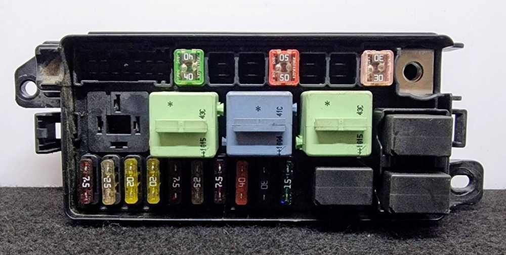 Caixa Fusíveis / SAM / BSI | MINI | MINI (R56) [11.2005 - 01.2014]