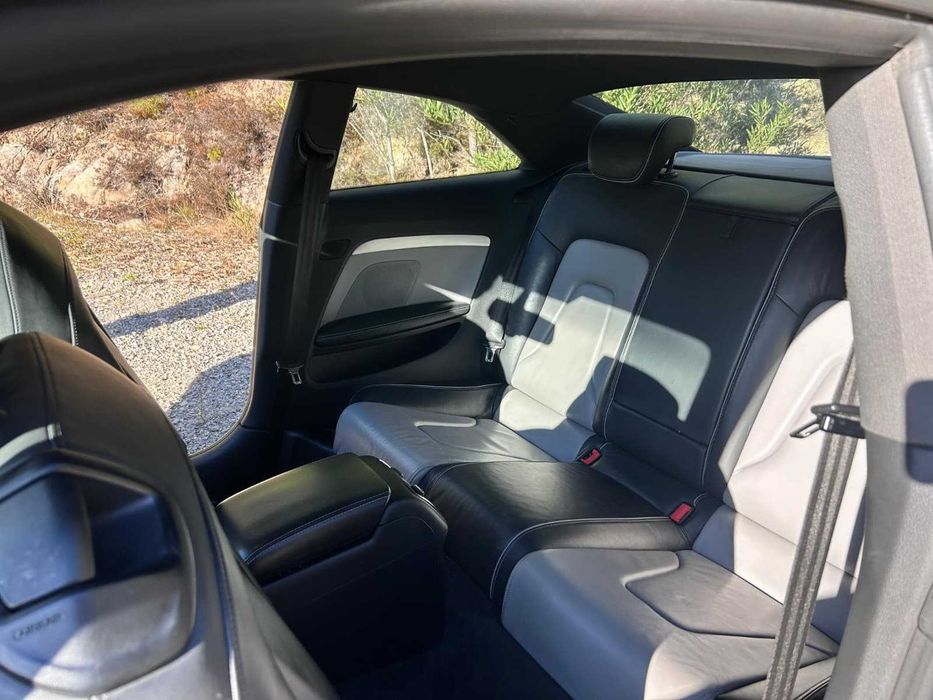 Audi A5 2.0TDI S-line