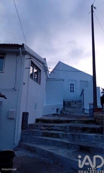 Prédio em Santa Clara e Castelo Viegas de 870000,00 m2