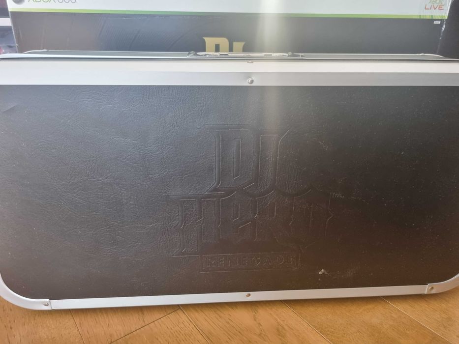 DJ HERO renegade jay-z eminem x360