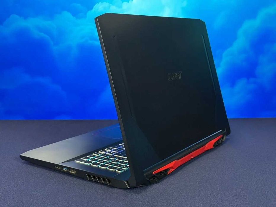 Срочно! Геймерский ноут (8Гиговая видеокарта RTX 3070) Тянет все игры