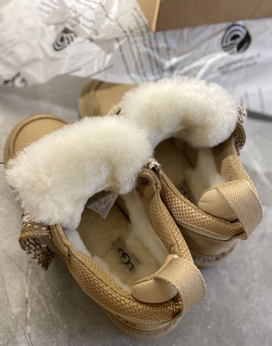 Жіночі кеди кросівки уги UGG LowMel бежеві / чорні