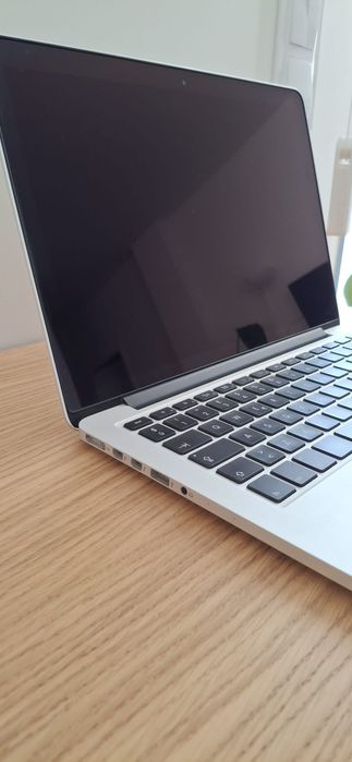 MacBook Pro (Retina, 13-inch, Early 2015) 2,9 GHz i5, 8 GB RAM, 500 GB