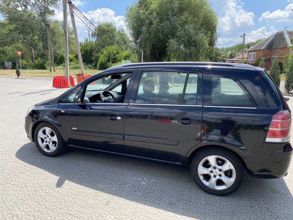 Opel zefira avtomat