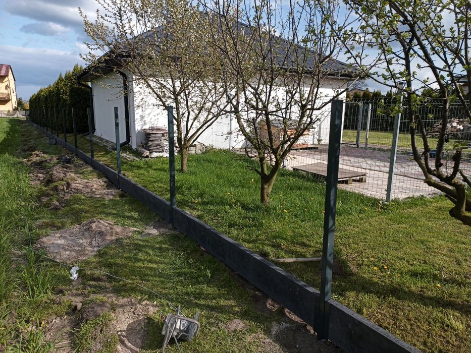 Podmurówka grafit, podmurówka betonowa barwiona