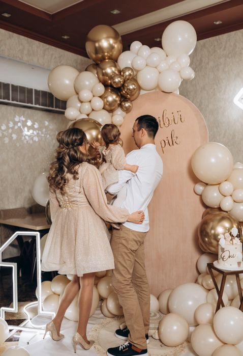 Сукні на 1 рочок. Family look мама і доця