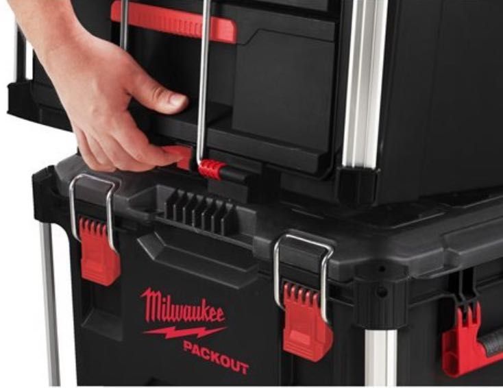 Ящик PACKOUT MILWAUKEE з 2/3/4-ма висувними відсіками