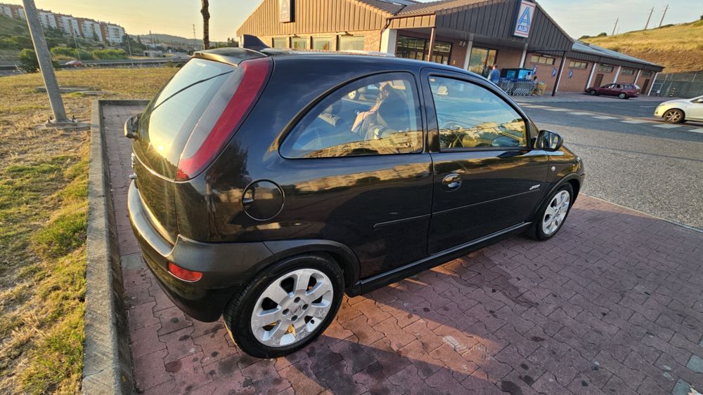 Opel corsa C  1.2 Gasolina