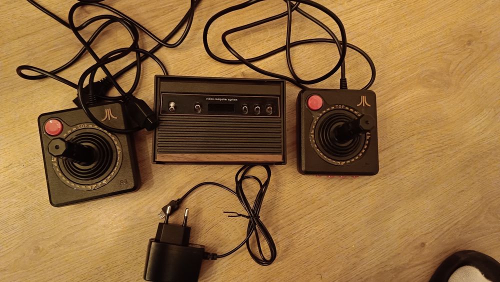 Atari retro  konsola