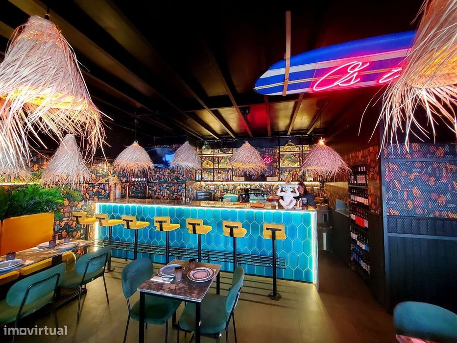 Restaurante com Esplanada | Avenida Estados Unidos da América