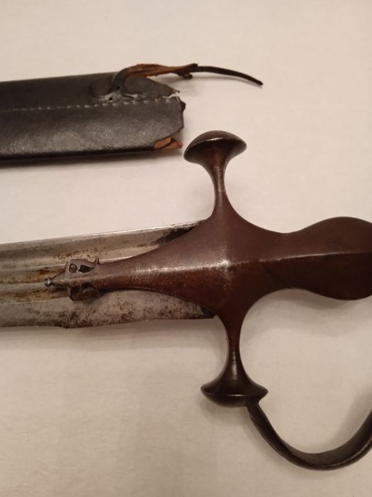 Espada rara indiana "talwar"