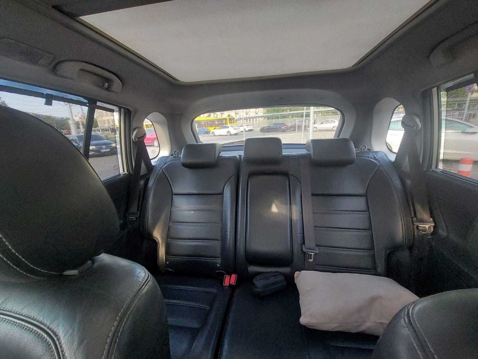 Продаж автомобіля Renault Koleos 2012 2.0 dci