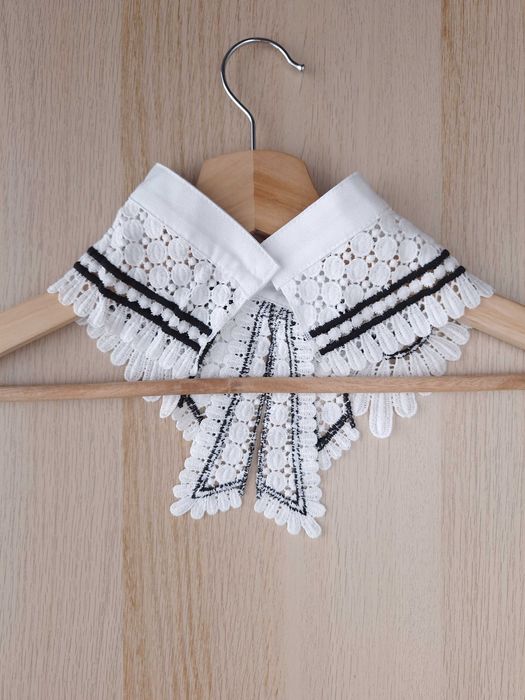 Jasny Biały Czarny Haftowany Kołnierzyk Doczepiany Odczepiany Fałszywy