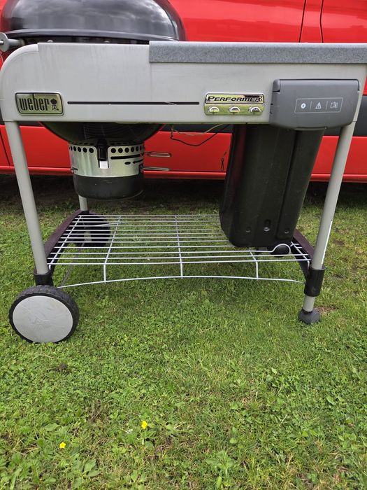 Grill Weber gazowy