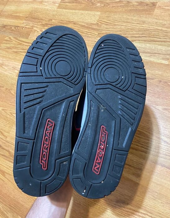 Buty JORDAN Courtside 44,5