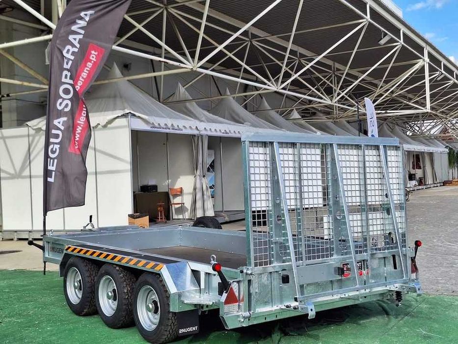 Reboque Nugent Modelo  Porta Máquinas P3718T