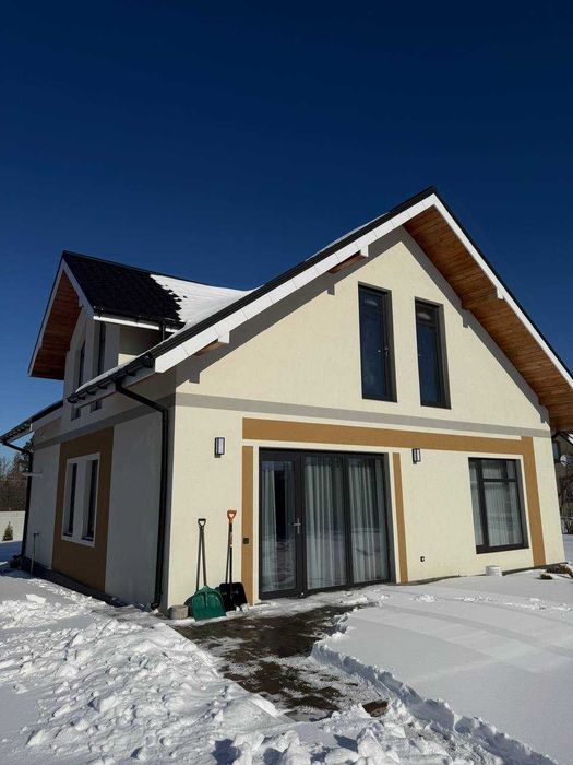 Здається заміський будинок у Ямалі, всього 10 хвилин їзди від міста!