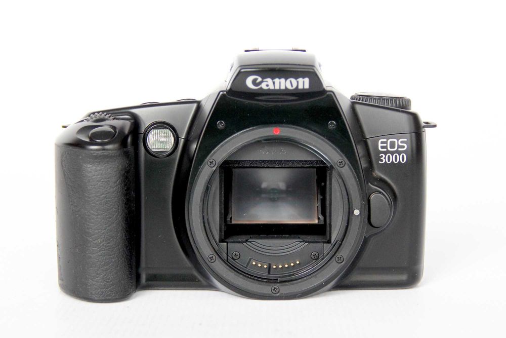 Фотоапарат Canon EOS 3000