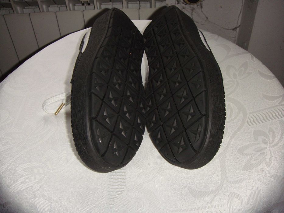 Damskie  Buty ,,, PUMA  ,,, Rzr - 40