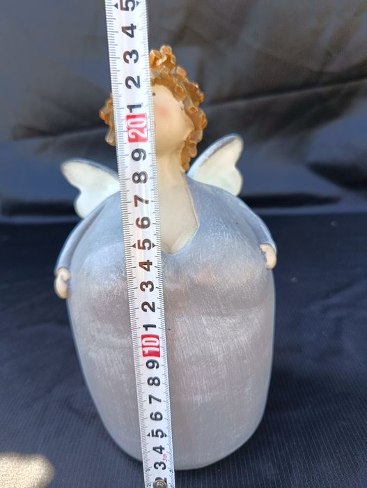 Plastikowa figurka aniołek