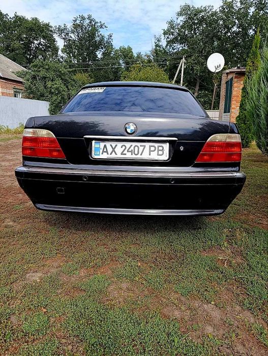 Продам BMW E38 Long