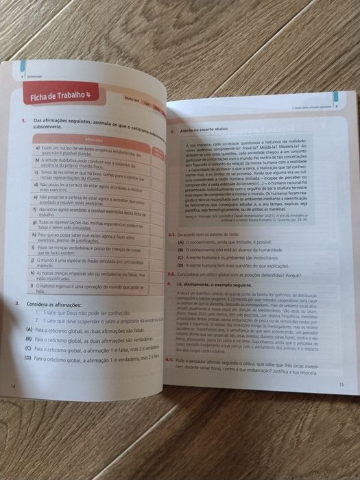 Livro de Filosofia 11° ano