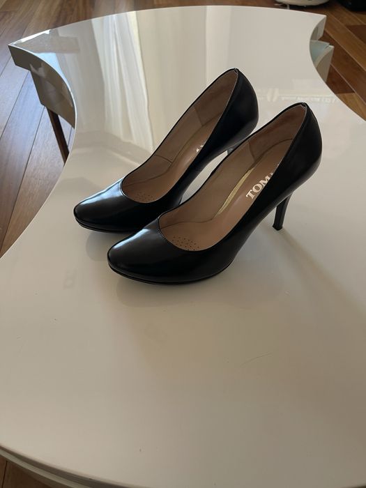 Sprzedam sandały i buty