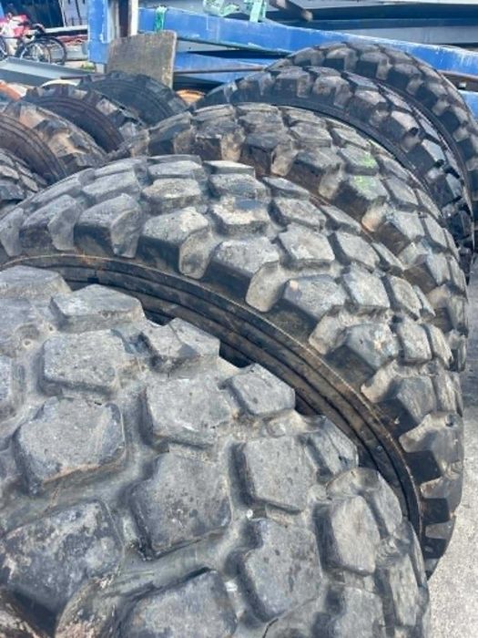 365/85R20 Michelin XZL