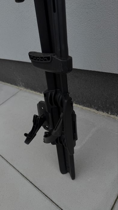 Thule 598 black