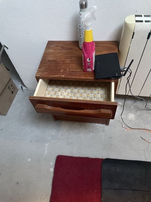 Mesa de cabeceira